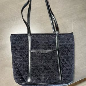 Vera Bradley Trimmed Bag Tropics Tapestry Black Quilted